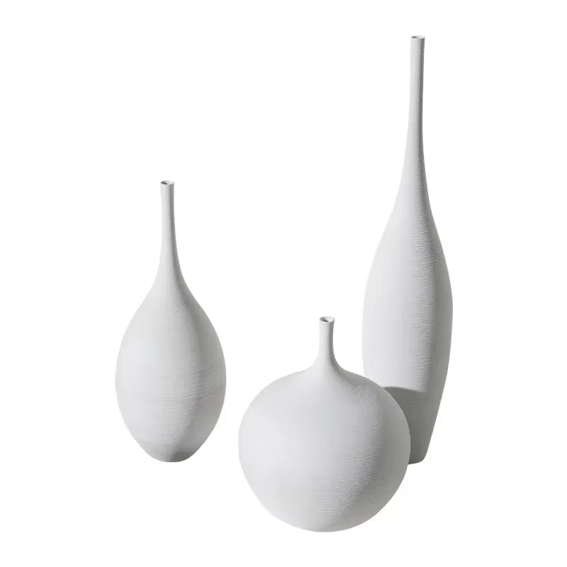 Minimalist Ceramic Bud Vase — Black or White