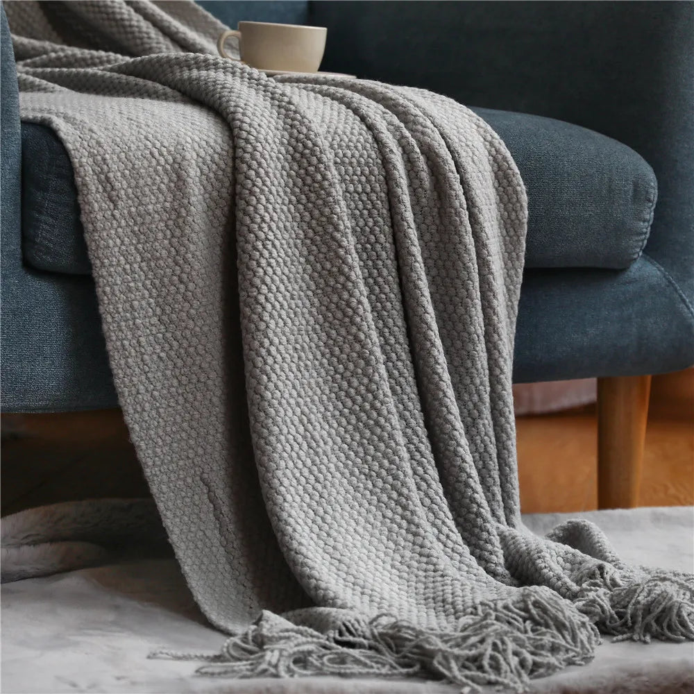 Hygge Chunky Knit Throw | Soft Tasselled Sofa Blanket