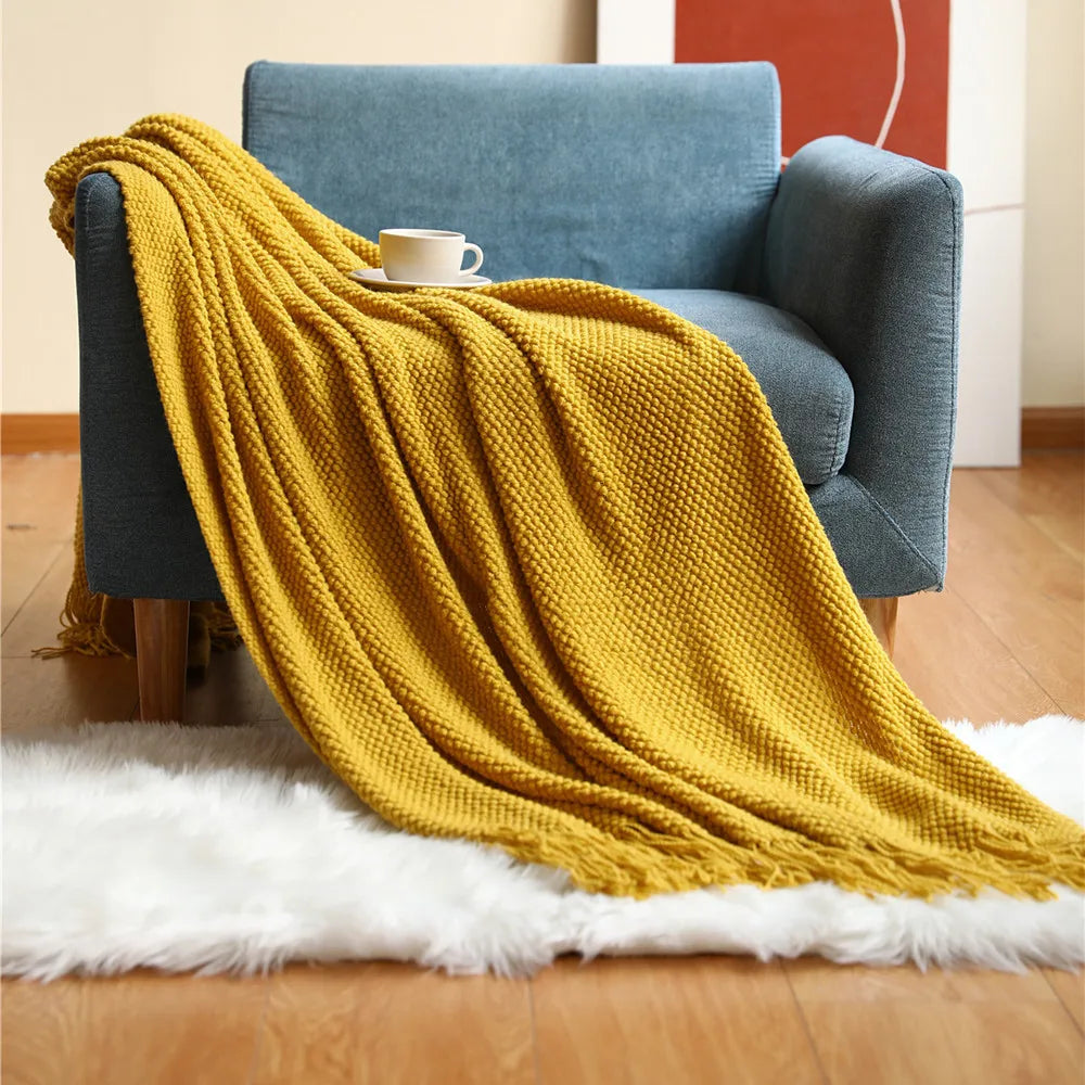 Hygge Chunky Knit Throw | Soft Tasselled Sofa Blanket