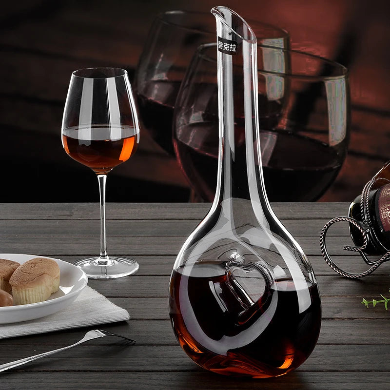 Amour Heart Wine Decanter | Hand-Blown Crystal Wine Aerator