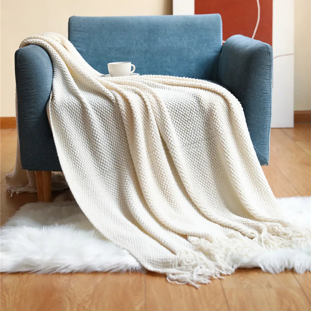 Hygge Chunky Knit Throw | Soft Tasselled Sofa Blanket