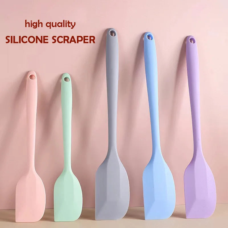 Lily Silicone Spatula | Heat-Resistant Cream & Butter Scraper